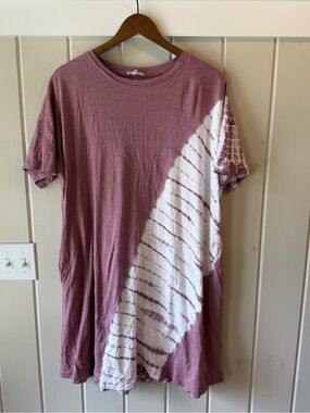 easel Mauve and White Diagonal Tie-Dye Tee Dress, Size Small